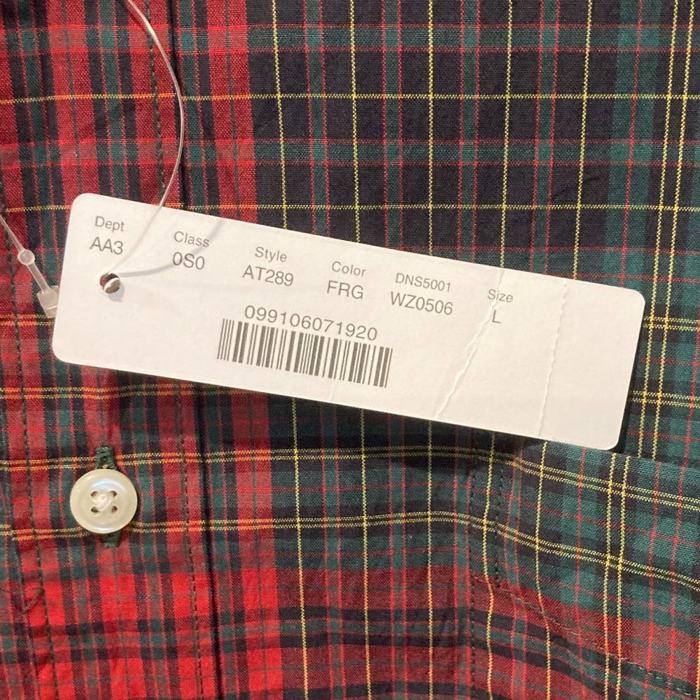 J. Crew: Men's Large, Classic Fit - Red/Green Plaid Cotton Oxford Shirt - Picture 4 of 4